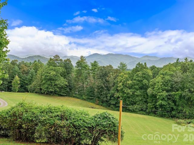 431 Pine Ridge Road