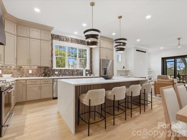 431 Peterson Dr, Charlotte, NC 28217 | MLS #4347