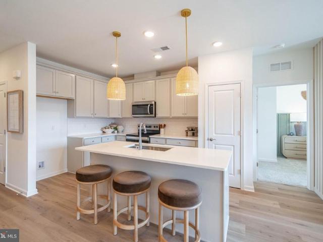 431 Washington Street # 2303 HAMILTON