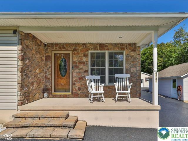 4325 Levans Road
