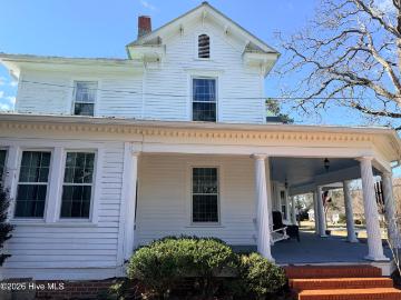 4320 Main Street