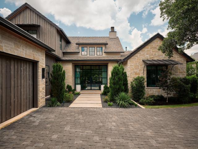 4320 Amarra Dr