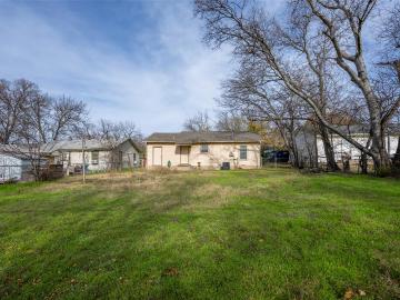 4320 Voncille St, Haltom City, TX 76117 | MLS #21301