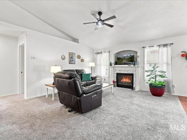 4321 E Tuscany Ave