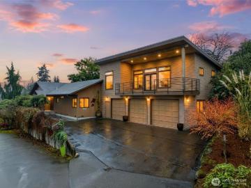 4322 29th Avenue W, Seattle, US, WA
