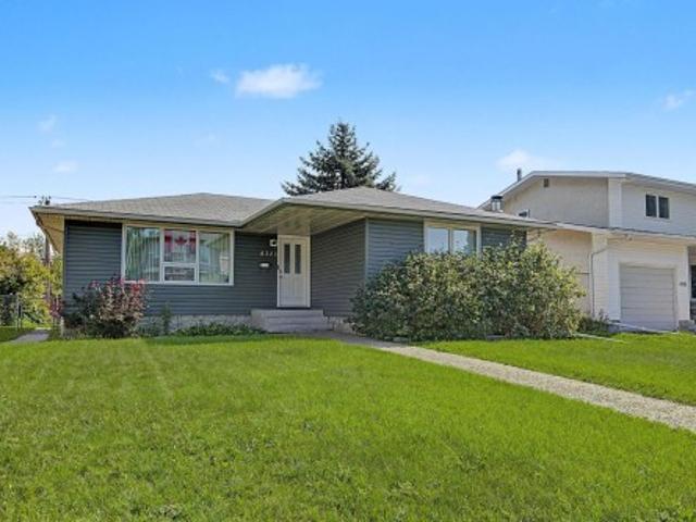 4323 B Street Nw, Edmonton, AB, T6J 1N8 house for sale | Listing ID E4505 | Royal LePage