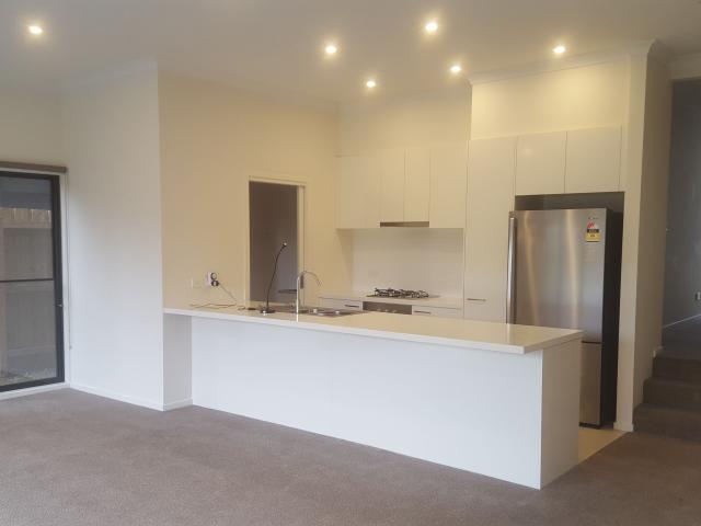 4/32 Adrian Street Chadstone, VIC 3148