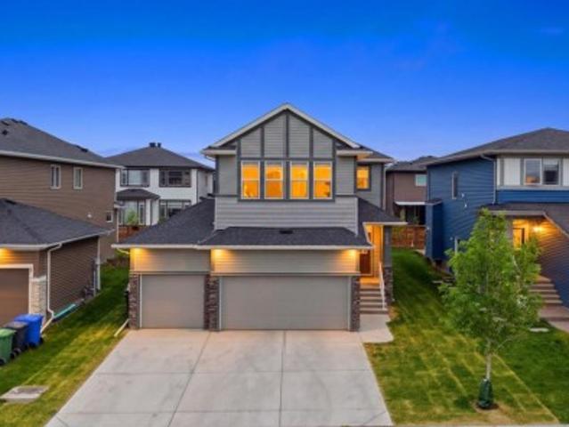 432 Dawson Circle, Chestermere, AB, T1X 2R8 house for sale | Listing ID A2333 | Royal LePage