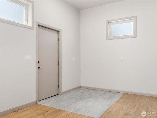 432 E Seventh Street