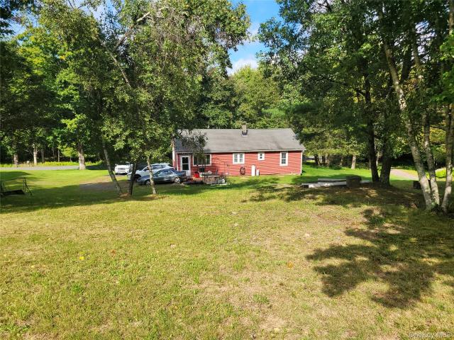 432 Southwoods Drive