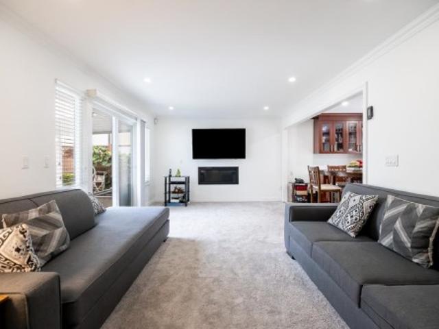 432 Riverview Crescent, Coquitlam, BC, V3C 4X8 house for sale | Listing ID R3165 | Royal LePage