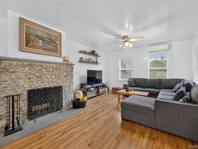 432 W Main Street