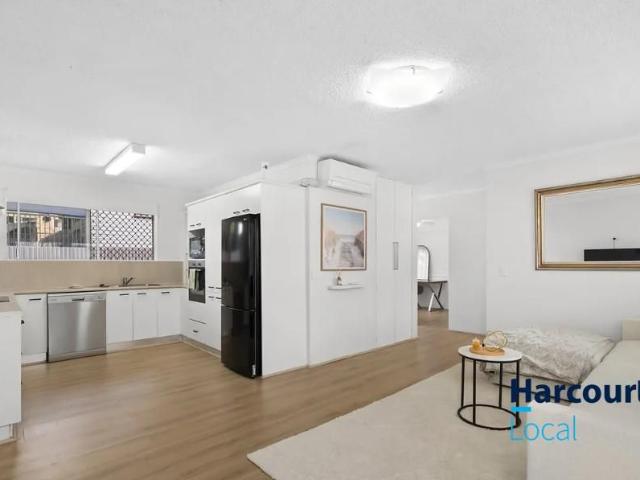 4/32 Wongara Street, CLAYFIELD, QLD 4011