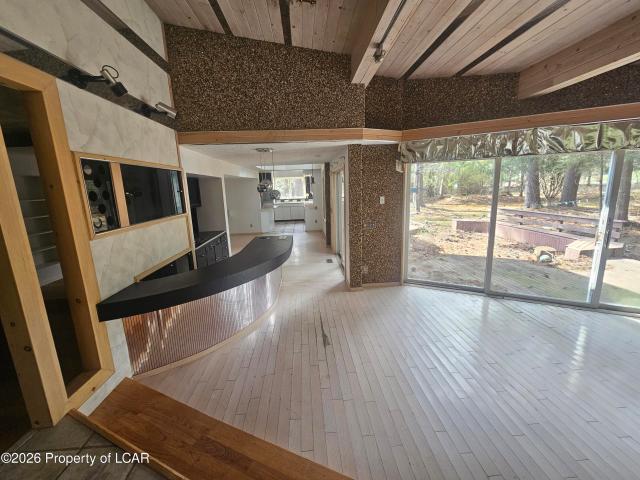 432 Upper Swiftwater Road