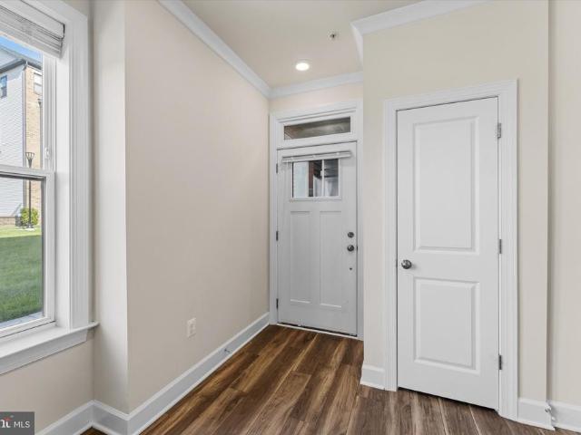 43347 Goshen Run Square