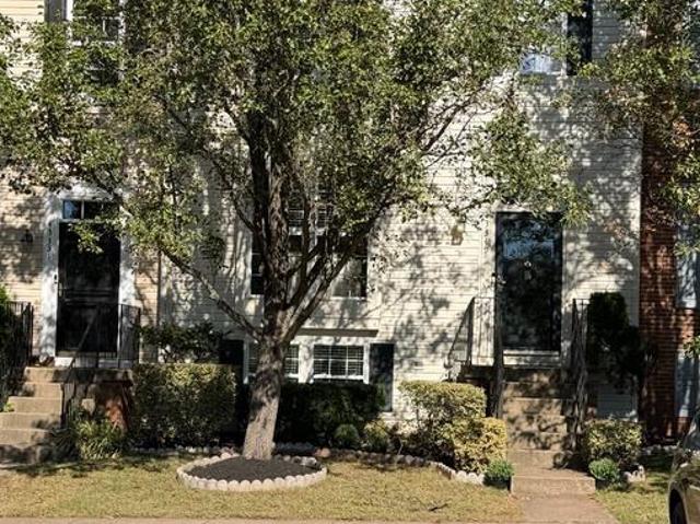 43349 Chokeberry Square