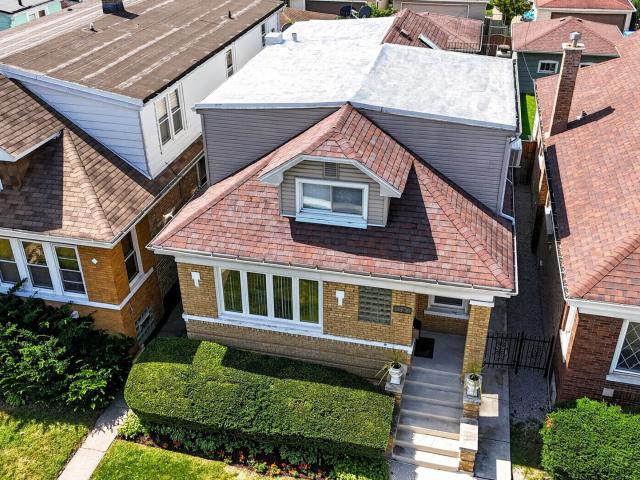 4334 N Monitor Avenue