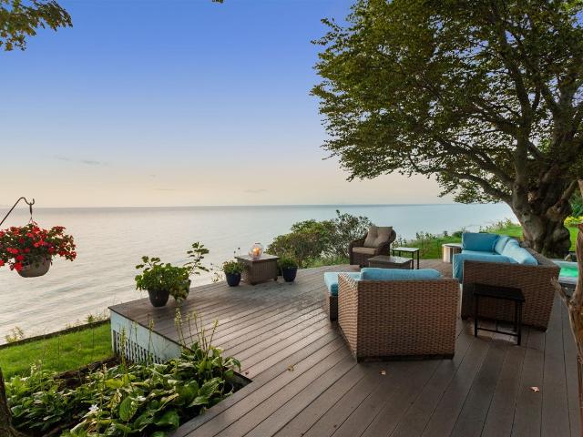 4335 Lakes Edge Drive