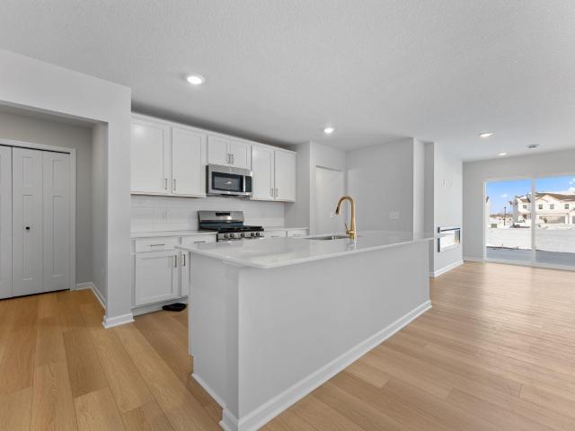 4336 Meadowview Drive