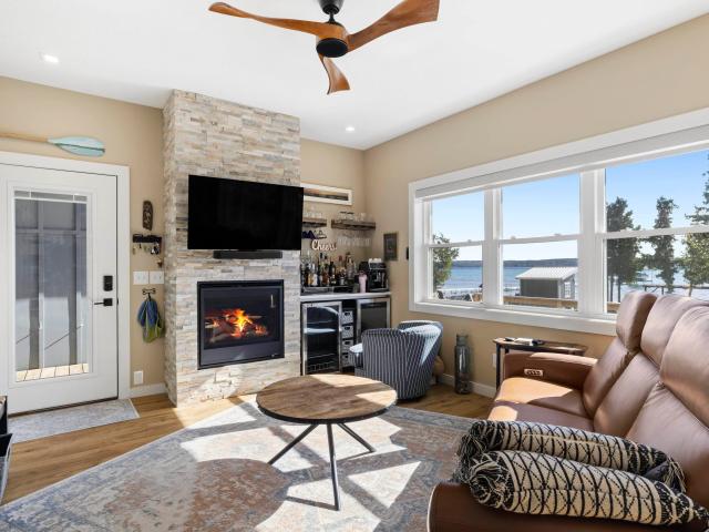 4336 Crystal Drive