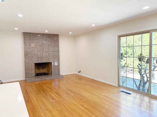 43370 Luzon Ct