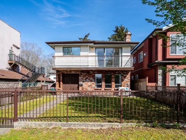 4332 Victoria Drive, Vancouver, BC, V5N 4N5 house for sale | Listing ID R3114 | Royal LePage