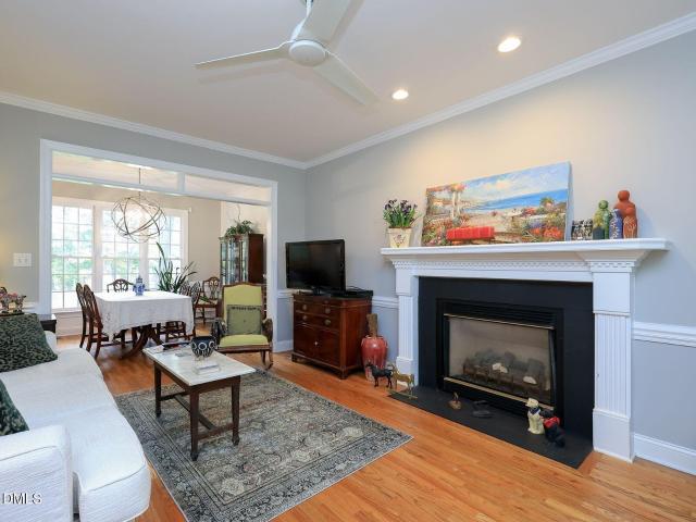 4333 Glen Erin Way