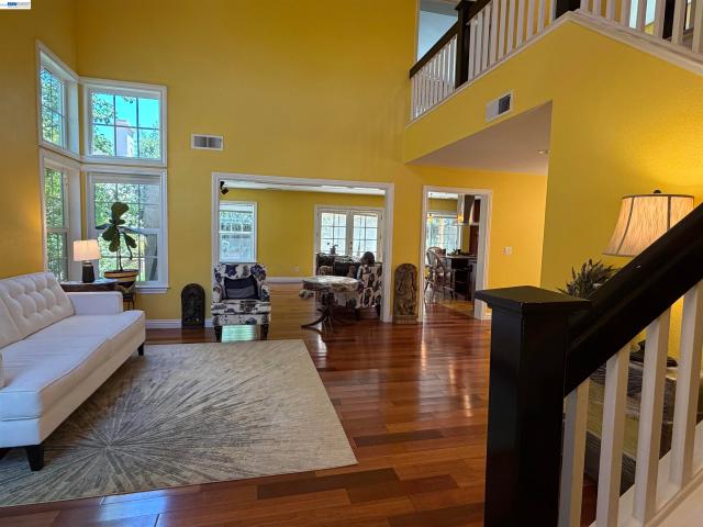433 Calistoga Cir