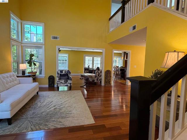 433 Calistoga Cir