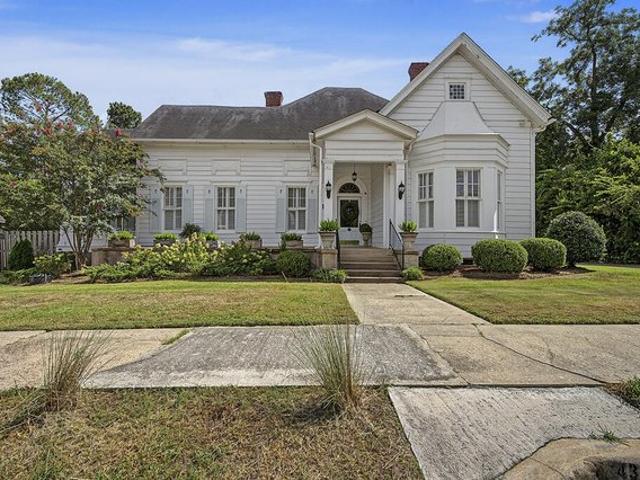433 Church St NE, Dawson, GA 39842