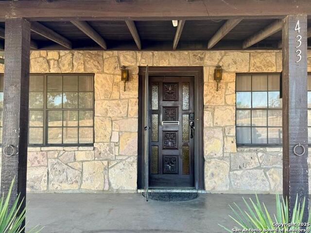 433 Fort Clark Rd