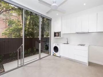 4/33 Hampden Street, Beverly Hills Apartment for rent Listed.