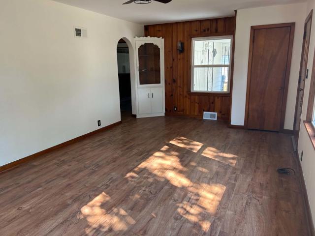 433 Marteeny Street