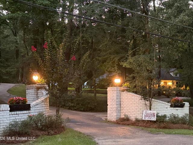 433 N Church Street