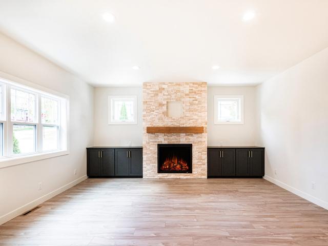 433 Niagara Ave