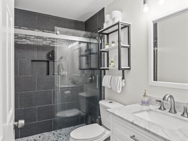 433 W 8th Street # 68