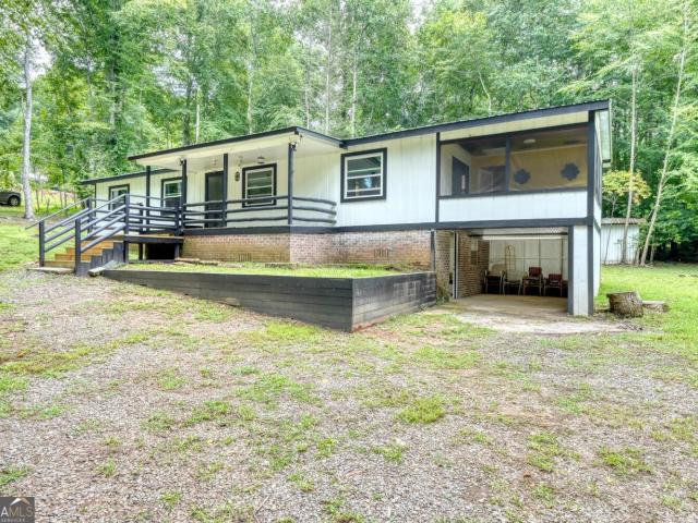 4348 White Oak Drive