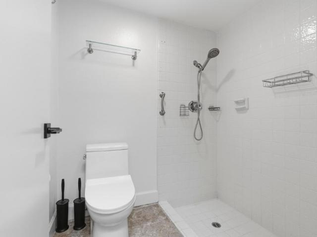 43409 Lacovia Drive