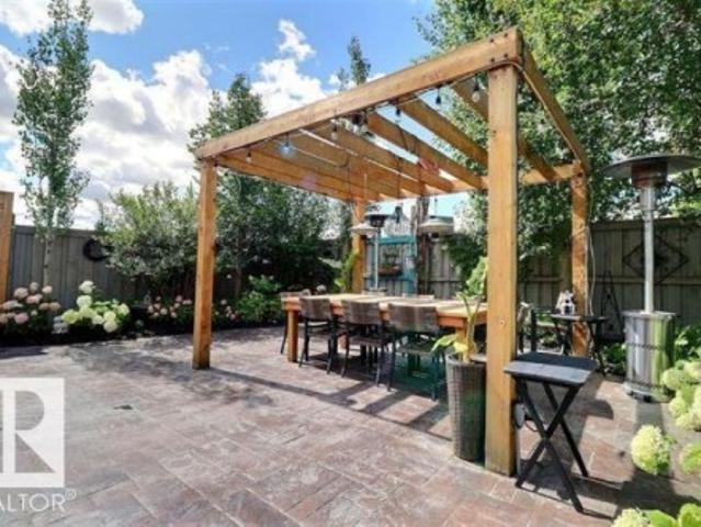 4343 Mcmullen Way Sw, Edmonton, AB, T6W 1N5 house for sale | Listing ID E4504 | Royal LePage