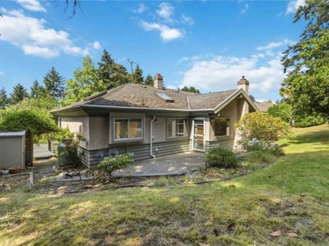 4343 Emily Carr Dr, Saanich, BC, V8X 5E4 house for sale | Listing ID 1050 | Royal LePage
