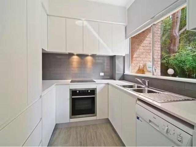 4/34 Awaba Street, Mosman Townhouse for rent Listed by Cooper.