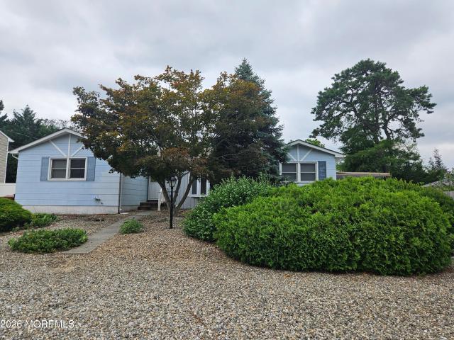 434 Shore Line Place