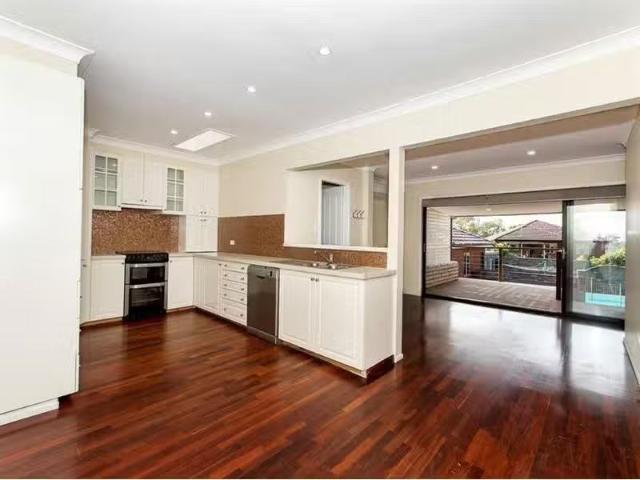 434 Princes Highway, Gymea House for rent Listed by Terry Geo.