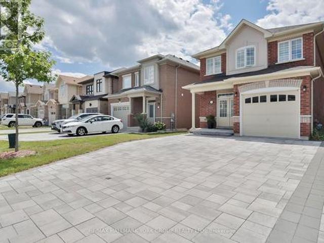 434 Ritas Avenue, Newmarket, ON, L3X 2N1 house for sale | Listing ID N13853 | Royal LePage