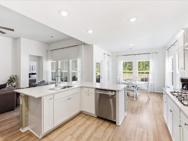 434 Water Orchid Way
