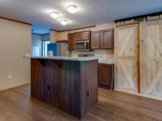 43559 John B Thompson Road