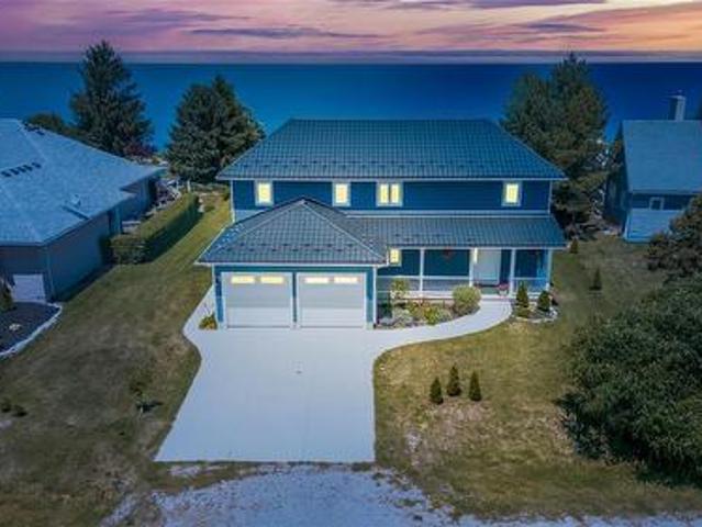 4356 Lambton Lane, Plympton Wyoming, ON, N0N 1J7 house for sale | Listing ID 26023 | Royal LePage