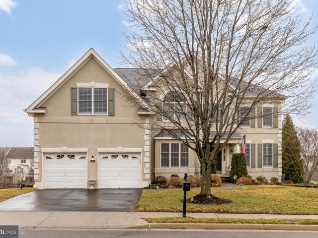 43592 Lucketts Bridge Circle