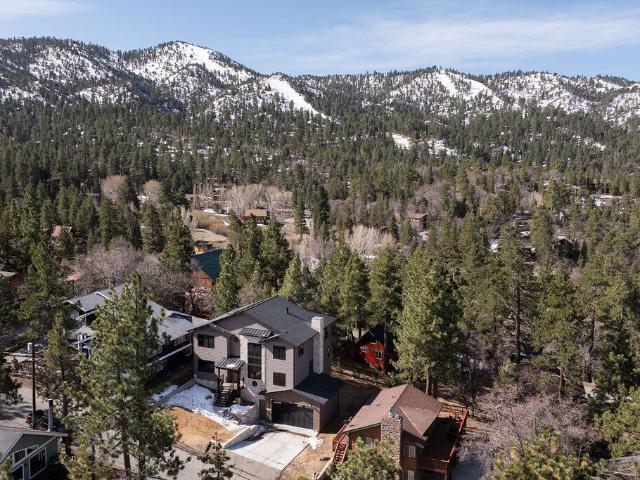 43595 Ridge Crest Drive