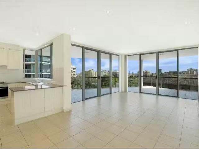 43/59 Corrimal St, Wollongong Apartment for rent Listed by Jo.